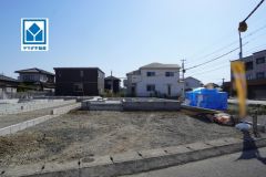 東野小学校(歩5分)＾＾長期優良住宅。西鉄「大保駅」(歩13分・自転車5分/1ｋｍ)