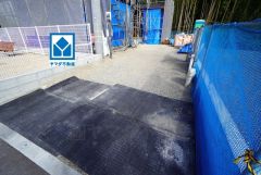 カースペース2台付き。