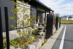 お手入れの行き届いた綺麗なお庭です＾＾