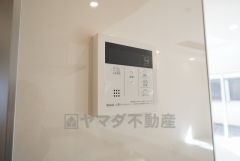 おいだき機能つきなのでお風呂に入る時間が異なるご家庭には嬉しいですね。ボタン一つで快適で便利な生活が＾＾