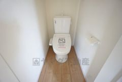 1階2階の2ヶ所にトイレがありますので、忙しい朝にも家族に気を使わず、ゆとりが生まれますね＾＾