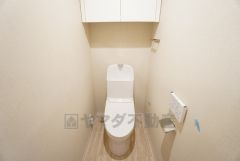 しっかりと扉の閉まるゴミ置き場。ゴミが散らかる心配もありません。