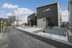 前面道路は北側約4ｍの公道に面しています＾＾