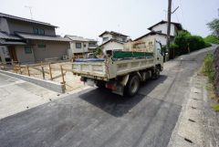住人以外の車の進入も少なく、小さなお子様を持つご家庭にも安心です。