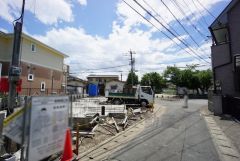 前面道路。