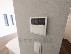 おいだき機能つきなのでお風呂に入る時間が異なるご家庭には嬉しいですね。ボタン一つで快適で便利な生活が＾＾