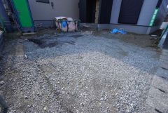 駐車スペースはゆとりある2台分を確保。マイカー用に、お客さま用に、余裕を持ってご利用いただけます＾＾ 