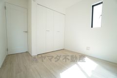 住む人のこだわりを活かす洋室＾＾広めのクローゼットもあり荷物もすっきり片付けられ、ゆとりのある暮らしが出来ます＾＾