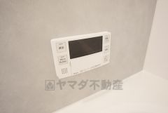 おいだき機能つきなのでお風呂に入る時間が異なるご家庭には嬉しいですね。ボタン一つで快適で便利な生活が＾＾