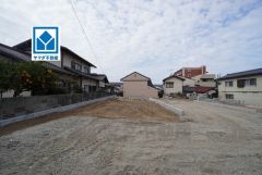 西鉄バス「金隈」停歩5分。博多・空港・JR南福岡など多方面行き＾＾