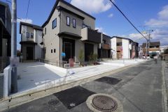 前面道路は南側約3.9ｍの公道に面しています＾＾