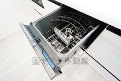 家事の時間短縮につながる食洗機付き。