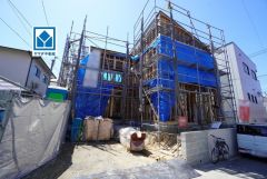 4LDK＾＾駐車スペース2台分＾＾電動シャッター等設備充実＾＾