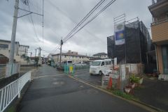 前面道路は東側約5.4ｍに面しています。