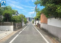 北側約4.9ｍの公道に13ｍ面しています＾＾ 歩10分圏（サニー、ファミマ、小学校、銀行など）周辺環境充実＾＾