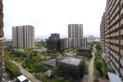 バルコニーからの眺望です。前面に遮るものがなく景色を一望できます。日当たり、風通しも良好。お洗濯物が良く乾きます＾＾