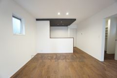 会話が弾むダイニングスペース。