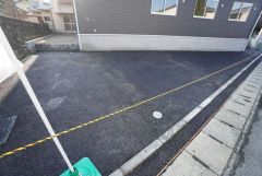 駐車スペースは4台分を確保。（車種による）