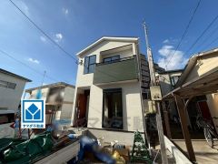 西鉄バス「昇町いきいきプラザ前」停歩6分。博多・大橋駅行き＾＾歩9分圏にマルキョウ、セブン、ファミマ、ドラッグ新生堂、小学校、幼＆保育園、西出張所、銀行、郵便局など周辺環境充実しています＾＾