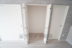 リビングにも収納スペースあり＾＾