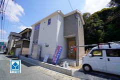 西鉄バス「老松神社前」歩2分。博多大橋天神行き＾＾歩5分圏にマックスバリュ、ファミマ、ドラッグイレブン、サンドラッグ、ナフコなど＾＾