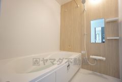 一日の疲れを癒すバスルーム。