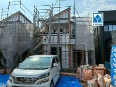 ＭｒＭａｘすぐ隣＾＾西鉄バス「上長尾」歩2分。博多駅・天神方面行＾＾