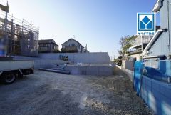 西鉄バス「福岡海星女子学院前」停歩6分。天神大橋行＾＾