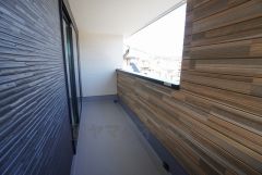 陽当たりの良いバルコニーです。お洗濯やお布団干しはもちろん、日光浴スペースにも＾＾足元は防水工事施工済です。 