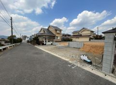 前面道路は北側約6ｍ公道に面しています＾＾