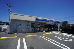 ローソン　鳥栖萱方店