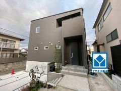 スーパー、コンビニまで徒歩約10分圏内＾＾西鉄バス「天神山」停まで徒歩約2分＾＾お問い合わせお待ちしております＾＾