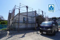 生活がワンフロアで完結する平屋建て＾＾敷地約100坪。駐車最大5台分を確保＾＾西鉄バス「六本松」歩3分。