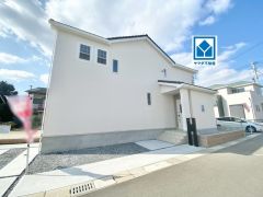 オール電化＾＾4LDK＾＾和室あり。駐車スペース3台分＾＾