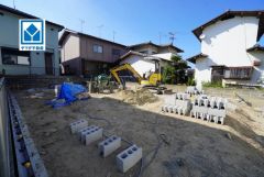 東月隈小学校まで徒歩5分。お子様がいるご家庭に嬉しい近さ。快適でゆとりのある生活空間で新生活を始めましょう^^