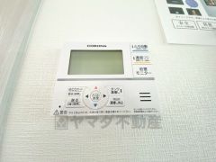 おいだき機能つきなのでお風呂に入る時間が異なるご家庭には嬉しいですね。ボタン一つで快適で便利な生活が＾＾