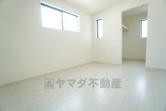 白を基調とした開放感あふれるルームデザインです＾＾