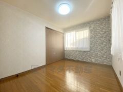 住む人のこだわりを活かす洋室＾＾広めのクローゼットもあり荷物もすっきり片付けられ、ゆとりのある暮らしが出来ます＾＾