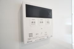おいだき機能つきなのでお風呂に入る時間が異なるご家庭には嬉しいですね。ボタン一つで快適で便利な生活が＾＾