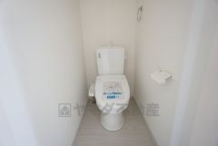 トイレは1階と2階それぞれに設けられています。