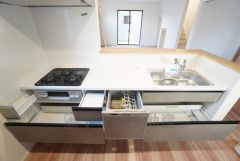 食器洗い乾燥機付システムキッチン