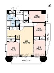 角部屋＾＾4LDK。専有面積83.83㎡。リビングダイニングを分けやすいL型LDK。全居室収納付き。2面バルコニーで陽当たり＆風通し良好＾＾