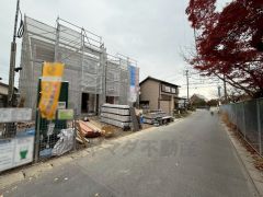 住人以外の車の進入も少なく、小さなお子様を持つご家庭にも安心です。 