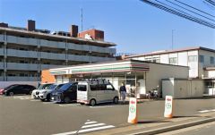 セブンイレブン　福岡長丘3丁目店