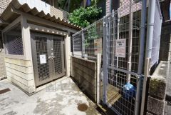 ゴミ置き場