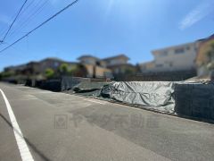 前面道路含む現地写真。