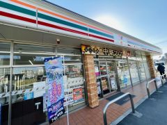 セブンイレブン　福岡的場2丁目店