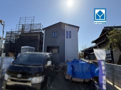 4LDK。南庭付き＾＾子育て世帯にオススメの住環境です＾＾