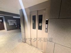 エレベーター完備。