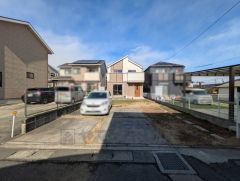 カースペースは2台分を確保＾＾